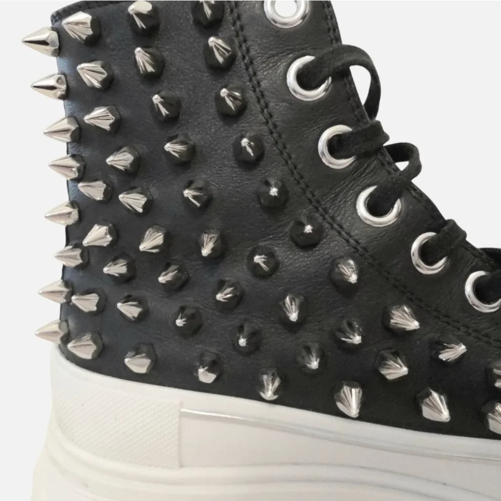 Alexander McQueen Tread Slick Spike Black Leather High-Top Sneaker Boot 39.5/9.5